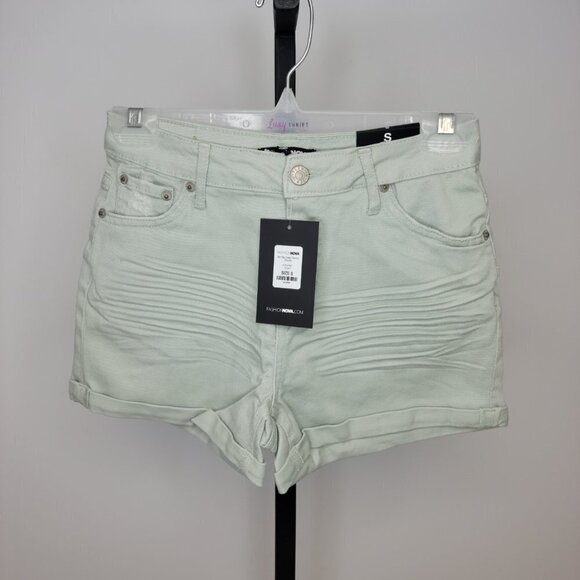 Fashion Nova Stretch Denim Shorts - Picture 1 of 4